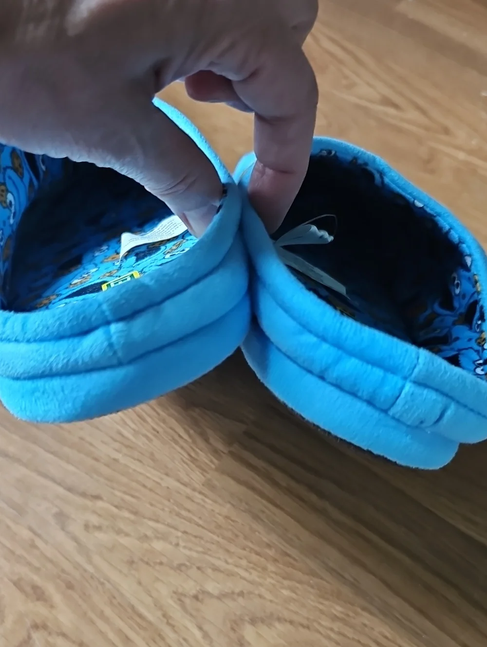 Cookie Monster Blue Sesame Street Cushiony Slide Slippers Men's Size 9/10 NWOT